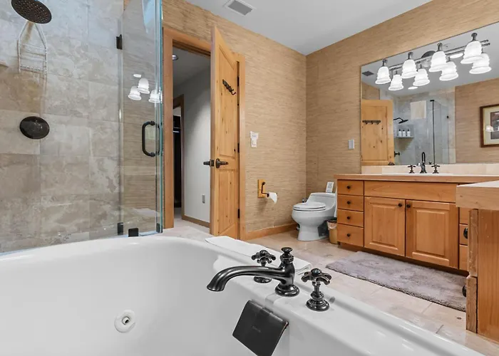 Rmr: Cody House D In Apartment Teton Village