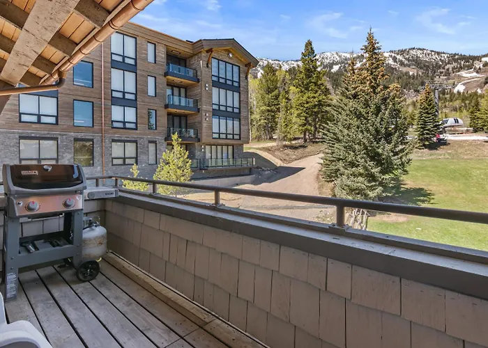 Rmr: Cody House D In Apartment *